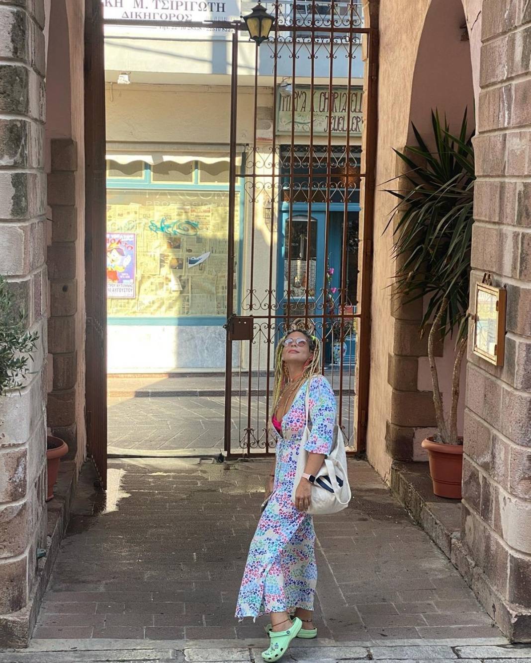 Pelin Öztekin'in nasıl zayıfladığı ortaya çıktı! 153 kilodan 60 kiloya geldi, pozları beğeni yağmuruna tutuluyor! 20